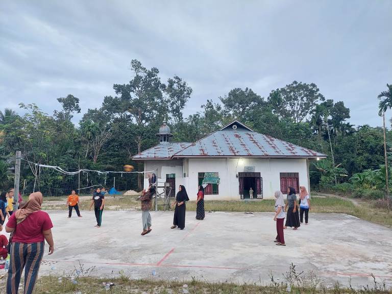 Tim Volley Ball Desa Koto Tuo Kampar, Rangkul Para Pemuda Untuk Latihan Bersama